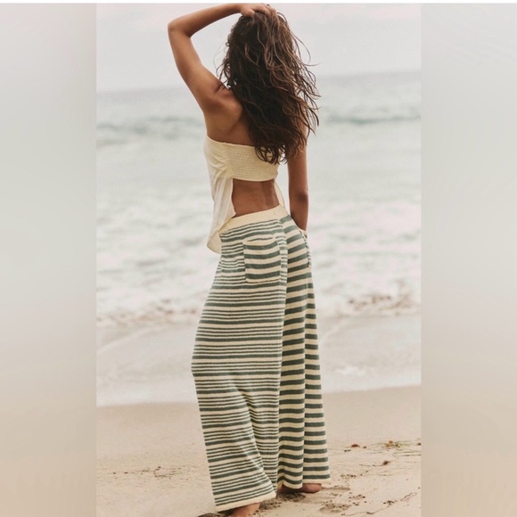 Free People Other - Free People sweater/lounge pants